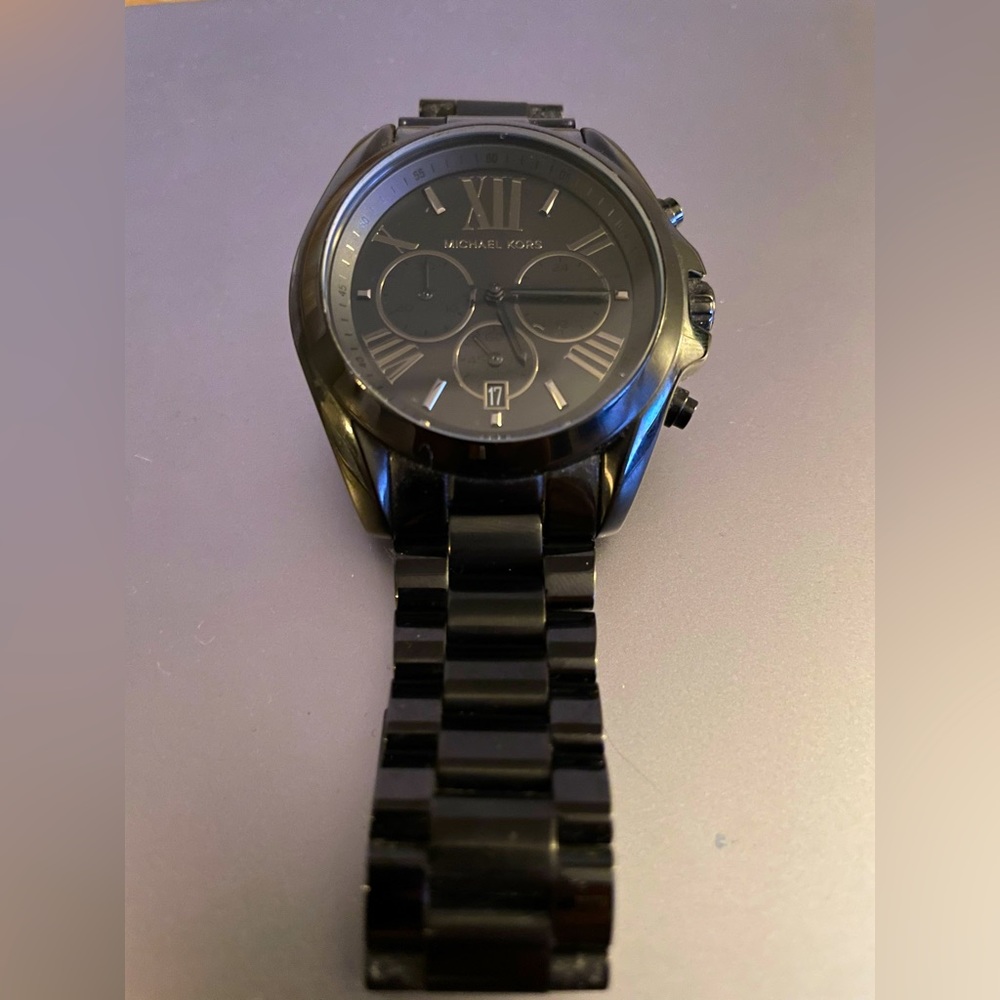 Michael Kors MK5550. Black. Worn a few times.